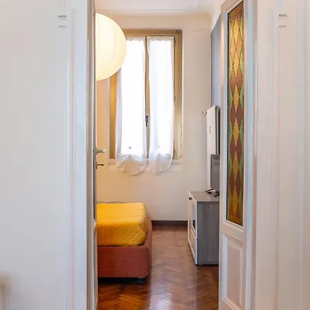 Arbe, Zona Isola * Milánó