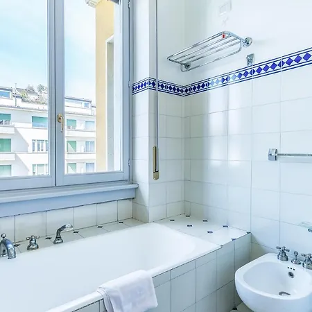 Апартаменты Splendido Trilocale Sviluppato Su Due Livelli