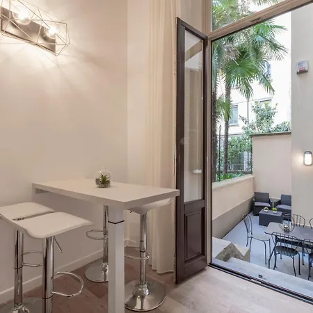 Royal - Centro Cadorna Mediolan