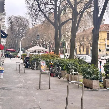 Orea Spiti - Drawings In Teodosio Apartmán Milán