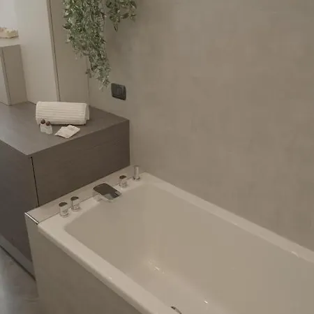 ****buenos Aires Luxury -5 Min. Duomo Milan