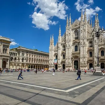 Relax - Navigli Milánó