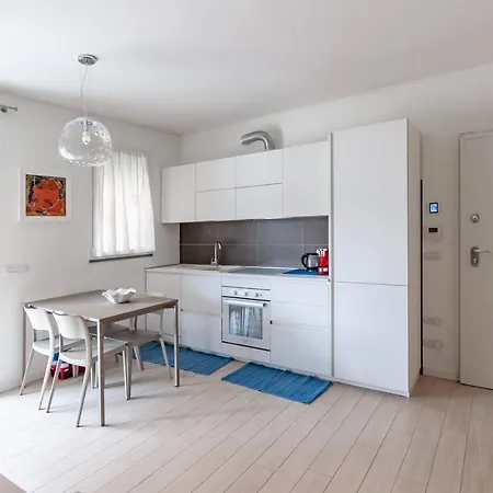 Easylife - - Moscati 9a - Sarpi *