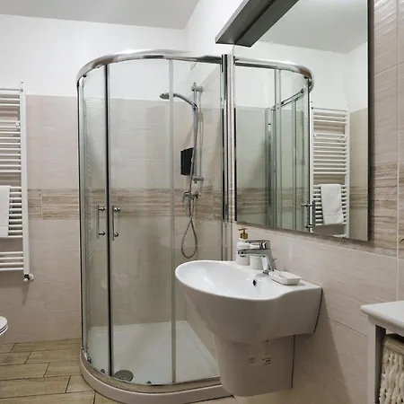 Ambrogio's Nest - Modern Close To Cadorna Station Appartement Milan