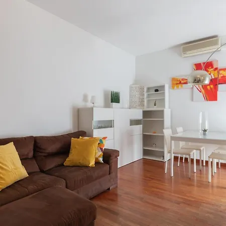 Apartment Terrace At 20 Minutes From Duomo - Homeunity Milan
