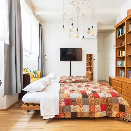 La Casa Colorata - Flats In - Bocconi