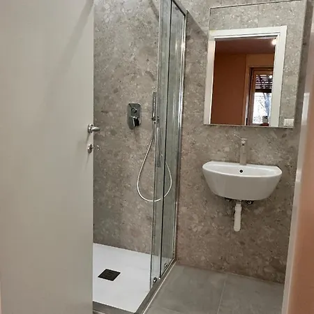 Giramondo Apartman *