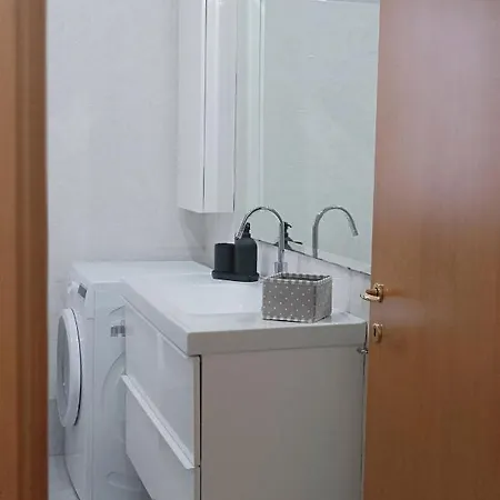 Bwr - Bilocale Con Terrazzo, Via Gonin * Μιλάνο
