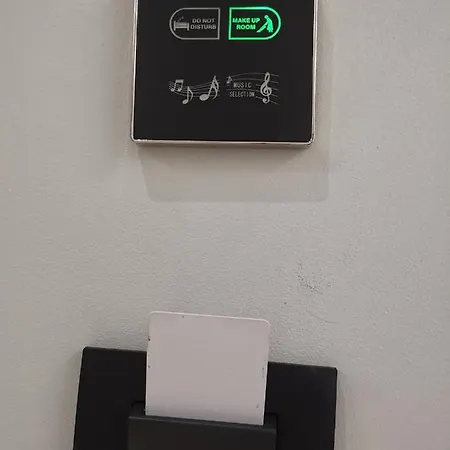 Csi Group - Station מלון