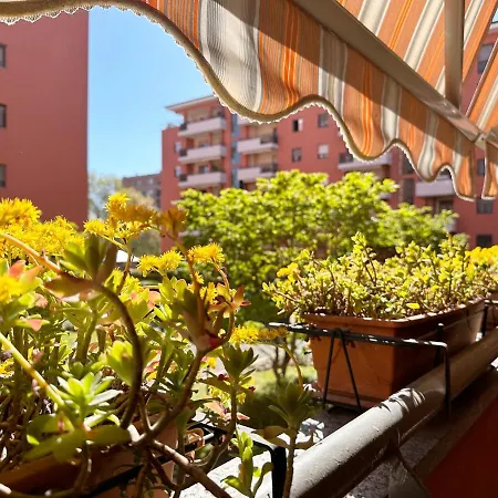 Bwr - Bilocale Con Terrazzo, Via Gonin Διαμέρισμα