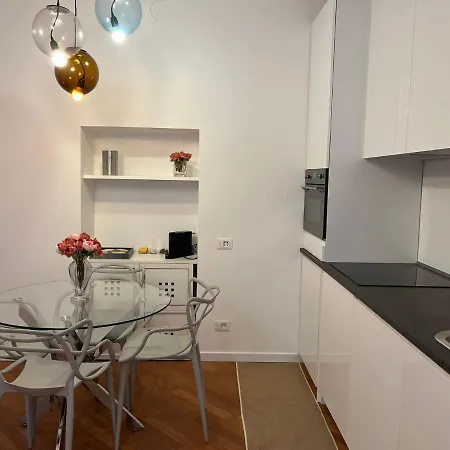 Апартаменты Casa Vercelli Delizioso Bilocale Moderno Nella Vecchia *