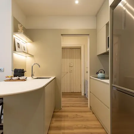 Beplace In De Angeli Apartment