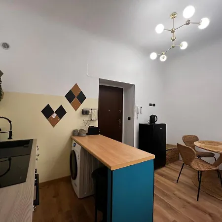 Apartament Regina Ai Navigli - Sky Tv, Wifi And Breakfast Box