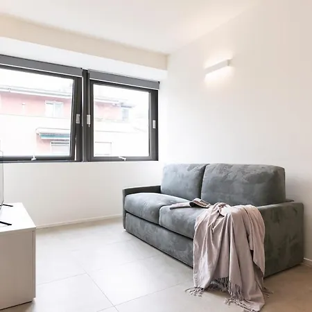 Apartment Contempora - Rosellini 6a Milan