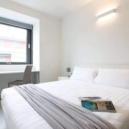 Contempora - Rosellini 6a Apartment