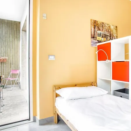 Joivy Cosy Flat Near Mirabello Apartman