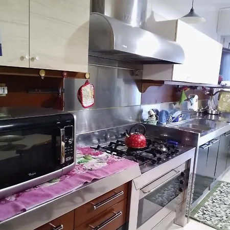 Gigli, Con Cucina In Comune E Terrazza * Milaan