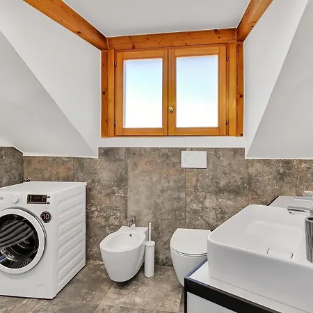 Cosmopolitan Loft Nel Centro Di Milano, Via Sottocorno *