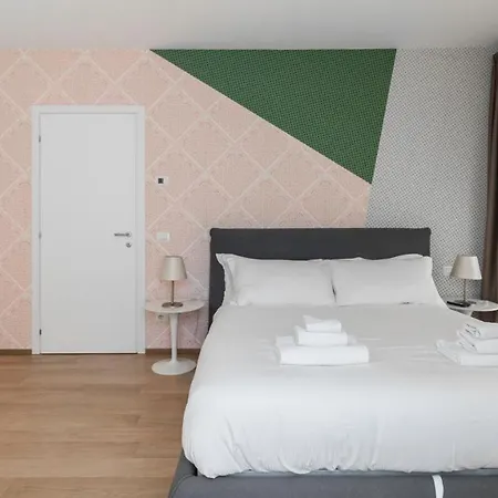 Italianway Collection - Corso 11 * Milán