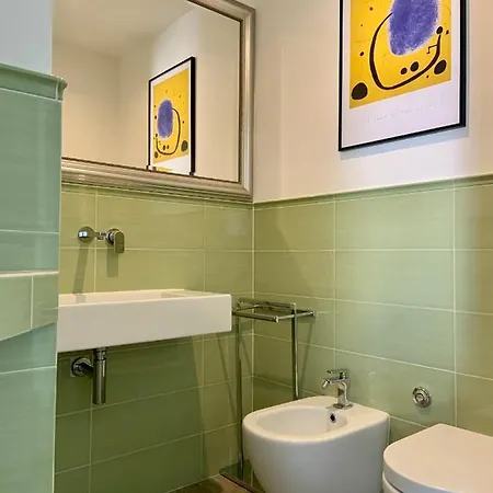 Appartement Con Terrazza In Zona Navigli - Tortona Milaan