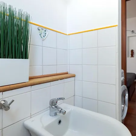 Apartment Terrace At 20 Minutes From Duomo - Homeunity *