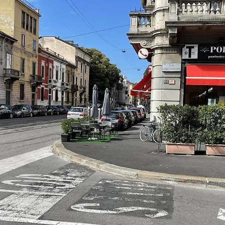 Terrace At 20 Minutes From Duomo - Homeunity Appartamento *