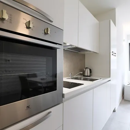 Contempora - Rosellini 6a Apartment *