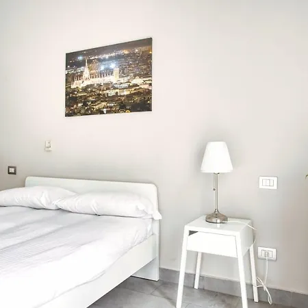 Joivy Cosy Flat Near Mirabello Apartman Milánó