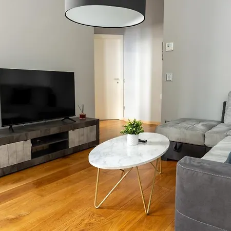 Διαμέρισμα 5 Min Duomo Luxury In Brera Design District *