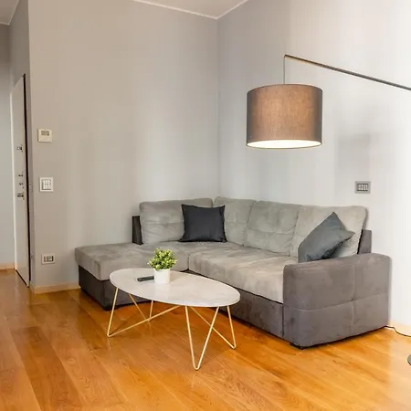 5 Min Duomo Luxury In Brera Design District