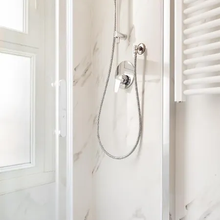 Apartment Elegant Flat In Milan, Wi-fi E Netflix! *