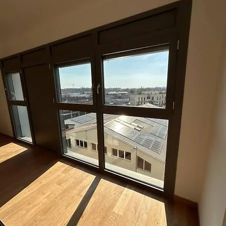 Elegante Loft A Apartment Milan