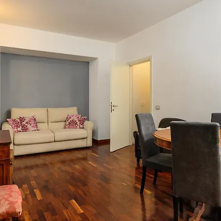 Apartamento Washington Charme *