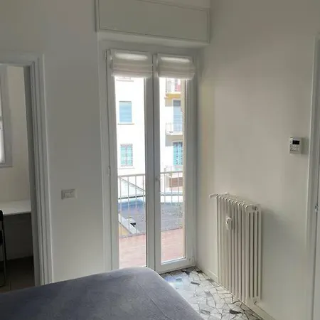 Paris Bordone House Апартаменты *