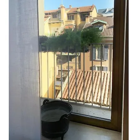 شقة Elegant San Babila ,5 Minutes From Duomo *
