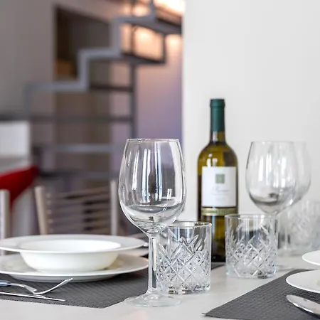 Navigli-duomo Exclusive Design Loft Su Due Piani Con Wifi Apartment