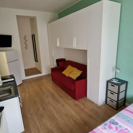 Apartment Monolocale 4 - Istria M5 Milan