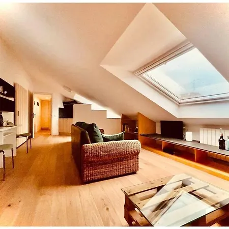 Urban House - Skylight House Navigli Center Milan