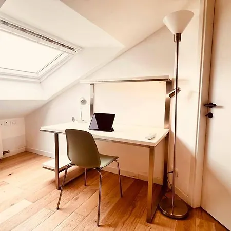 Urban House - Skylight House Navigli Center * Milan