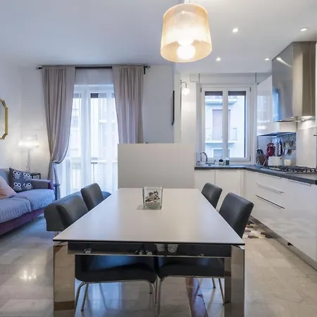 Easylife - Elegante E Chic Dimora Con Balcone Apartment *