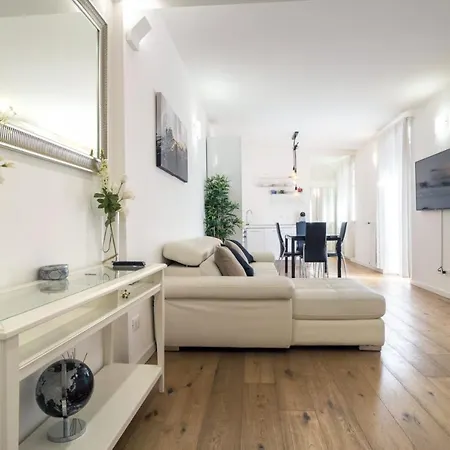 Easylife - - Torino 34s - Duomo * Mediolan