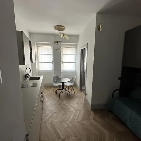 아파트 Place - Piazza V Giornate In The Center- Wifi - Netflix 밀라노