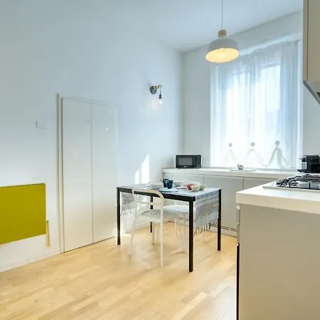 Apartment Ospitali - Casa Armonia Delizioso Bilo Vicino A Piola *
