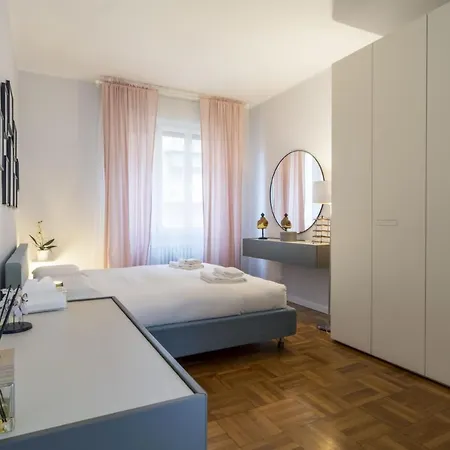 Easylife - Elegante E Chic Dimora Con Balcone Apartment