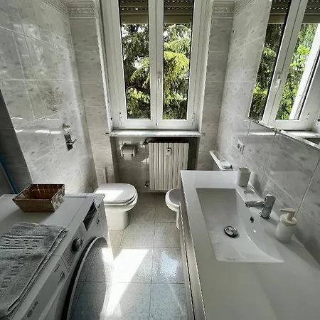 Appartement The Bright Place: Wide And Modern In Milan