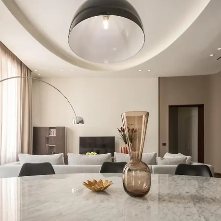 Sant'ambrogio Luxury R&r Apartamento