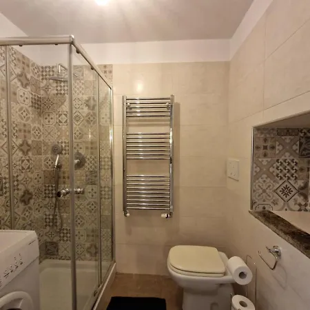 Regina In Porta Romana 2 - Sky Tv, Wifi E Breakfast Box Lejlighed Milano