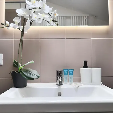 Apartment I Host - Pericle 9 *
