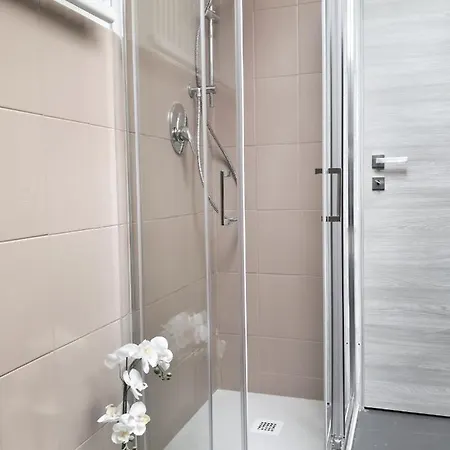 I Host - Pericle 9 Apartment *