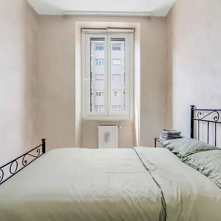 Mo30 Loreto- Duomo- Large Modern -